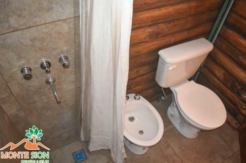 Monte Sion Caba�as & Relax