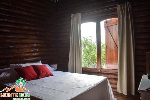 Monte Sion Caba�as & Relax