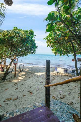Hostal Turtle Cabin @ Turtle Beach Dive Resort