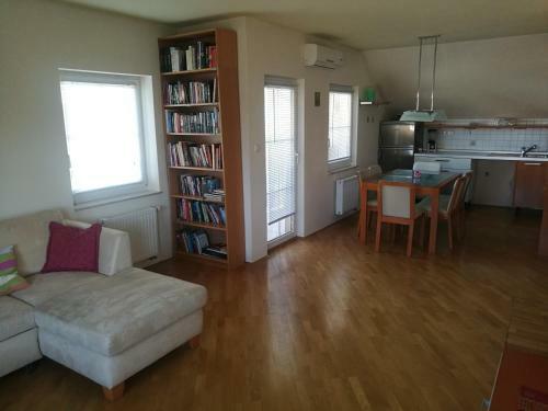 Peaceful Apartment With Big Garden And Terrace 98 M2