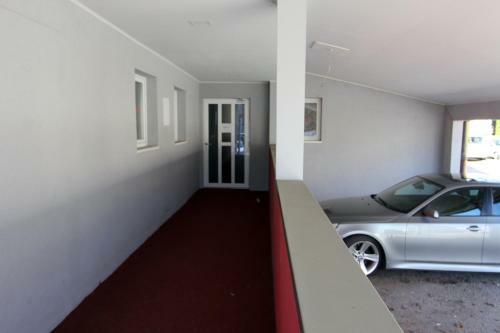 Beg Rooms