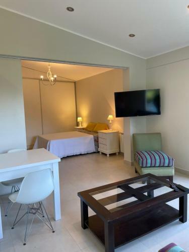 Apartamento Monoambiente A Estrenar Con Jardin Y Pileta Privada!!!