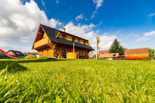Ski & Hiking Apartments