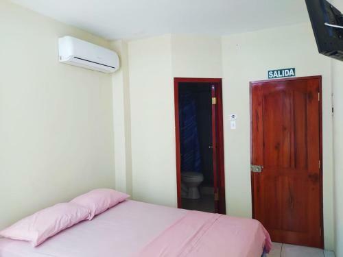 Hostal Venecia -tu Casa En Manta.