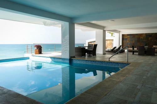 Lux Beach Murci�lago Apartment Ocean View& Pool