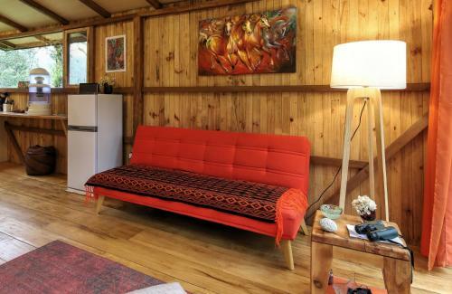 Mindo Eco Suite With Natural Jacuzzi & Waterfalls