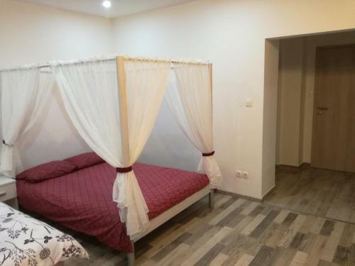 Apartment D&b