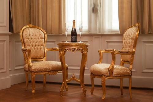 Filip?s Palace Luxurious Apartment