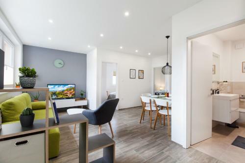 Felix Apartment