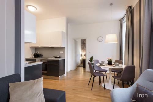 Evropa Apartments