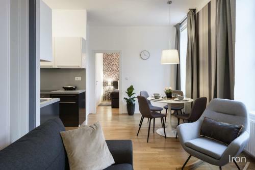 Evropa Apartments