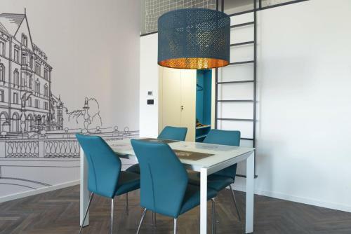 River Side Central Market - Eclipse Superior Apartment