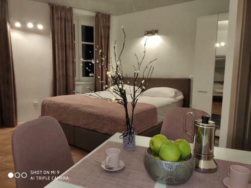 Hostal Aparthotel Cross Street 4