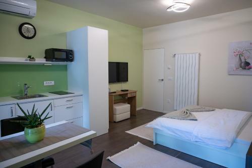 Hana - Apartments