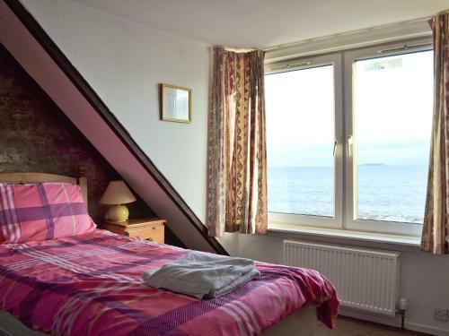 Dolphin Cottage