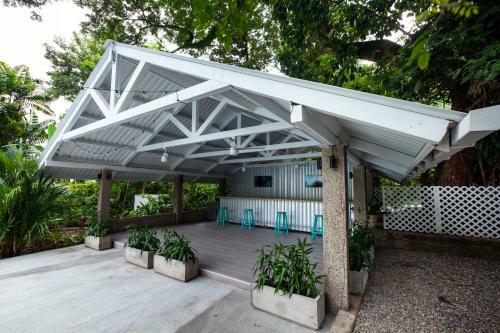Angeli Gardens Boutique Hotel