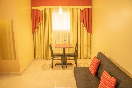 Hotel Orquidea Limon Suites