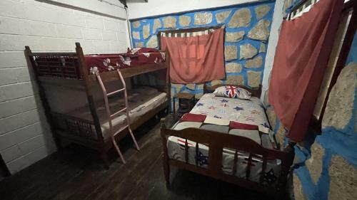 Albergue Blue House Hostal