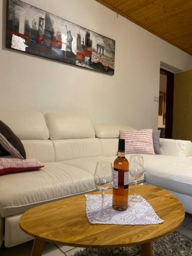 Apartment Bosili