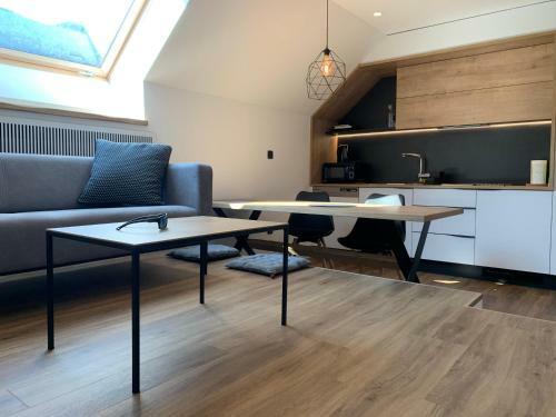 18home Apartments, Mojstrana