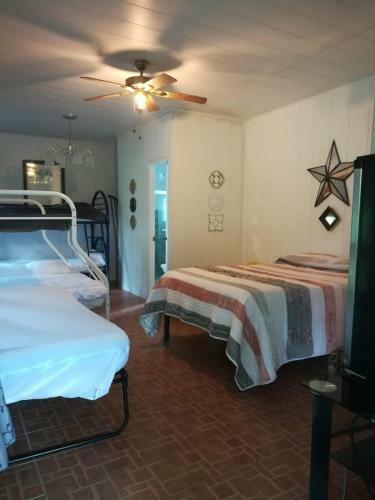 Lodge Lita's Place