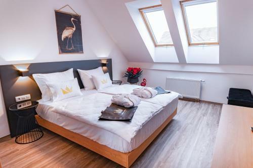 Bella Mura Golden Apartment