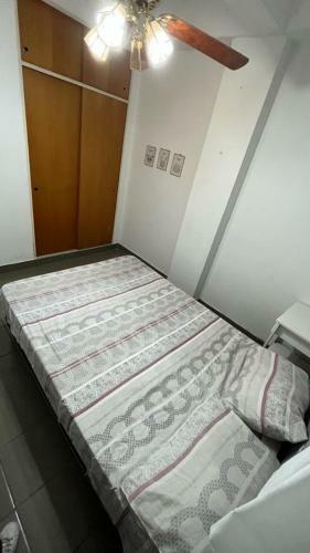 Apartamento Departamento De 2 Dormitorios En Zona Centro