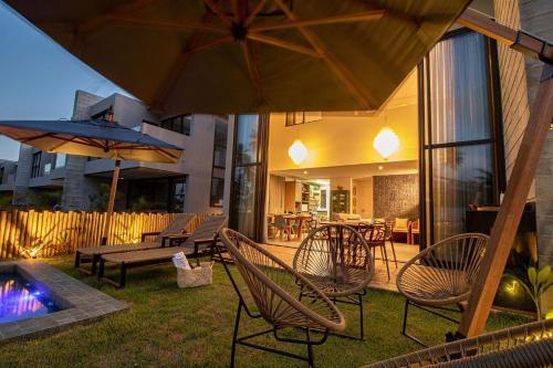 Casa Duplex Com Piscina Privativa