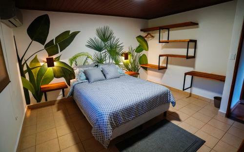 Lodge Gatuncrocs, Private Villa With Lake & Garden Views