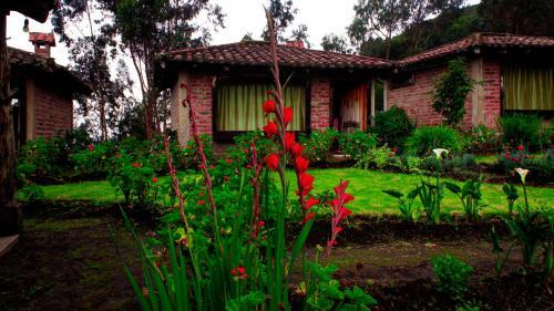 Hotel Tuparina Lodge