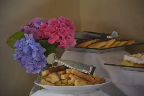 Rosas Blancas Apart Hotel