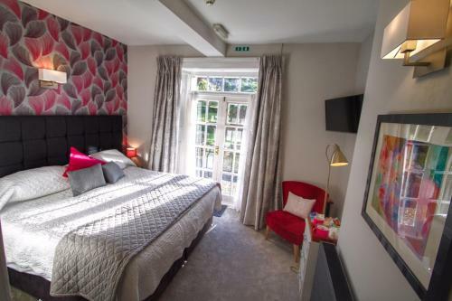 Pen-y-dyffryn Country Hotel