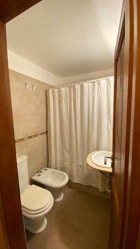 Triplex En Pleno Centro/3 Hab En Suite Cochera Cub