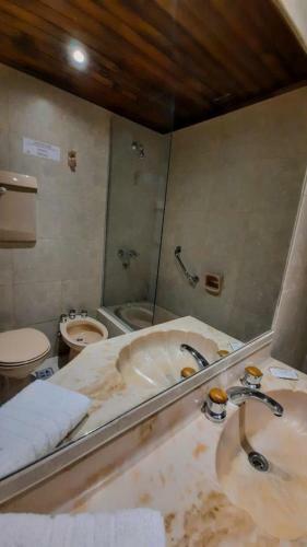 Hotel Ayres Del Filo