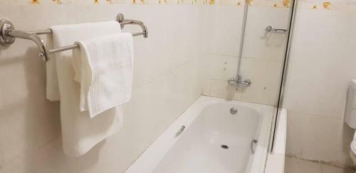 Bed & Breakfast Shathipha Cottage