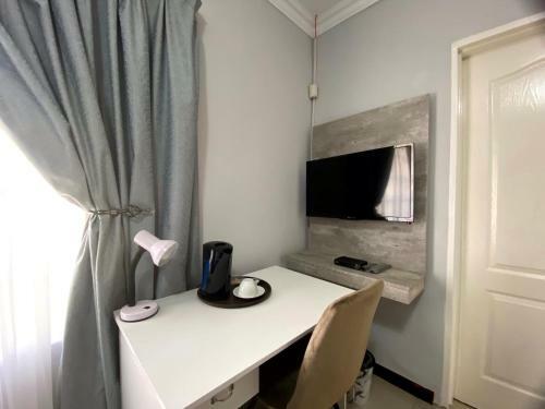 Hostal Green Lagoon Guest House
