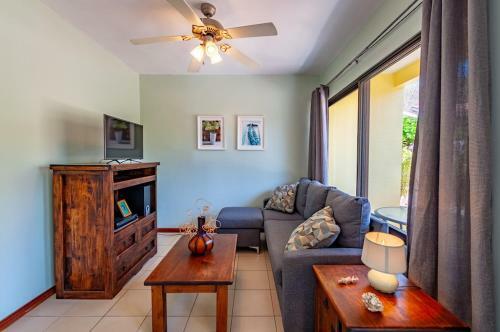 Great Condo Located 2 Minutes From Pacific Ocean #33