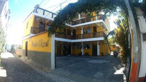 Hotel Sue�o Real
