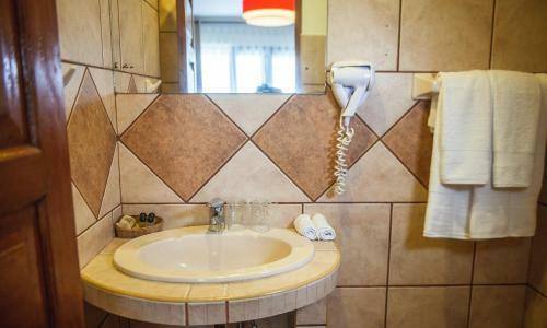 Hotel Intiwatana El Tambo ***
