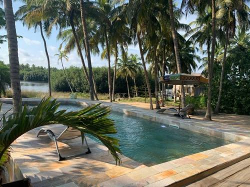 Villa Natura Luxury Red House