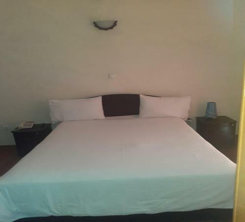 Hotel Dhm Guest House