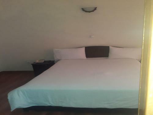Hotel Dhm Guest House
