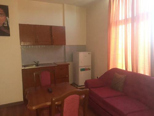 Hotel Dhm Guest House