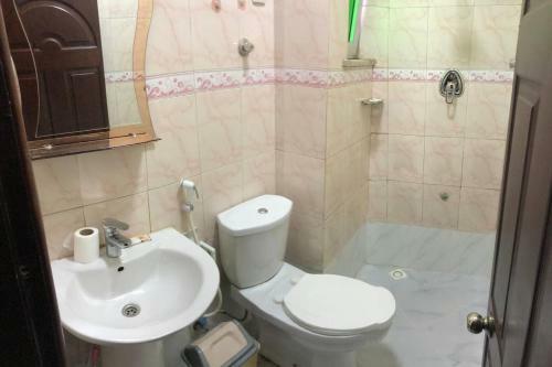 Hostal Merry Guesthouse