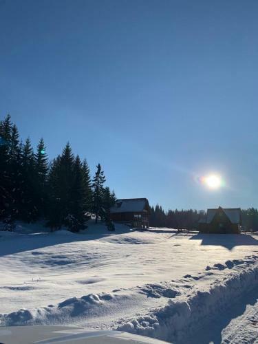 Vikendica Lane