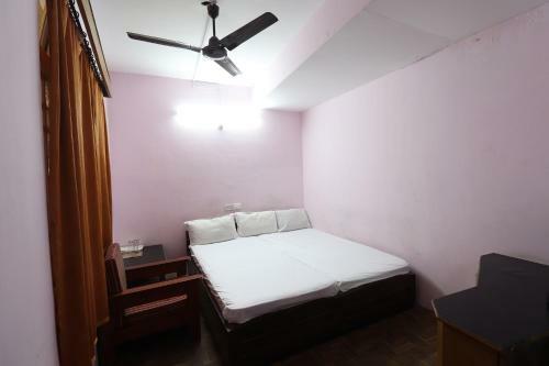 Hotel Oyo 86455 Shree Hari Inn