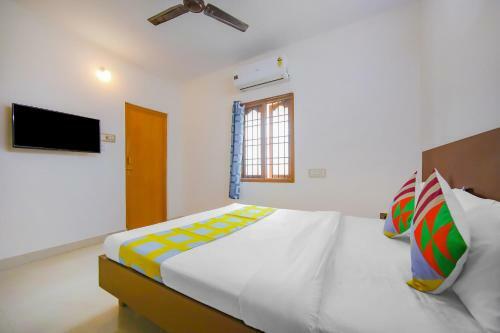 Hostal Oyo 78810 Shankar Pleasant Stays