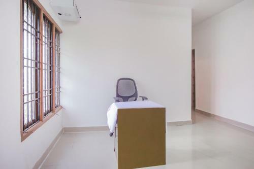 Hostal Oyo 78810 Shankar Pleasant Stays