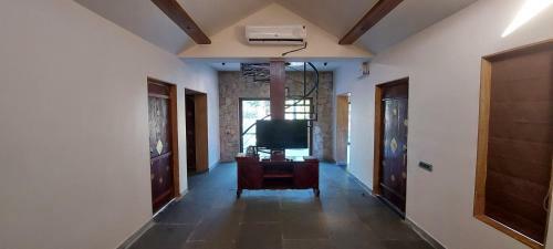Hotel Vikrama Heritage Resort & Spa
