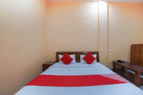 Capital O 49341 Sankalp Hotel